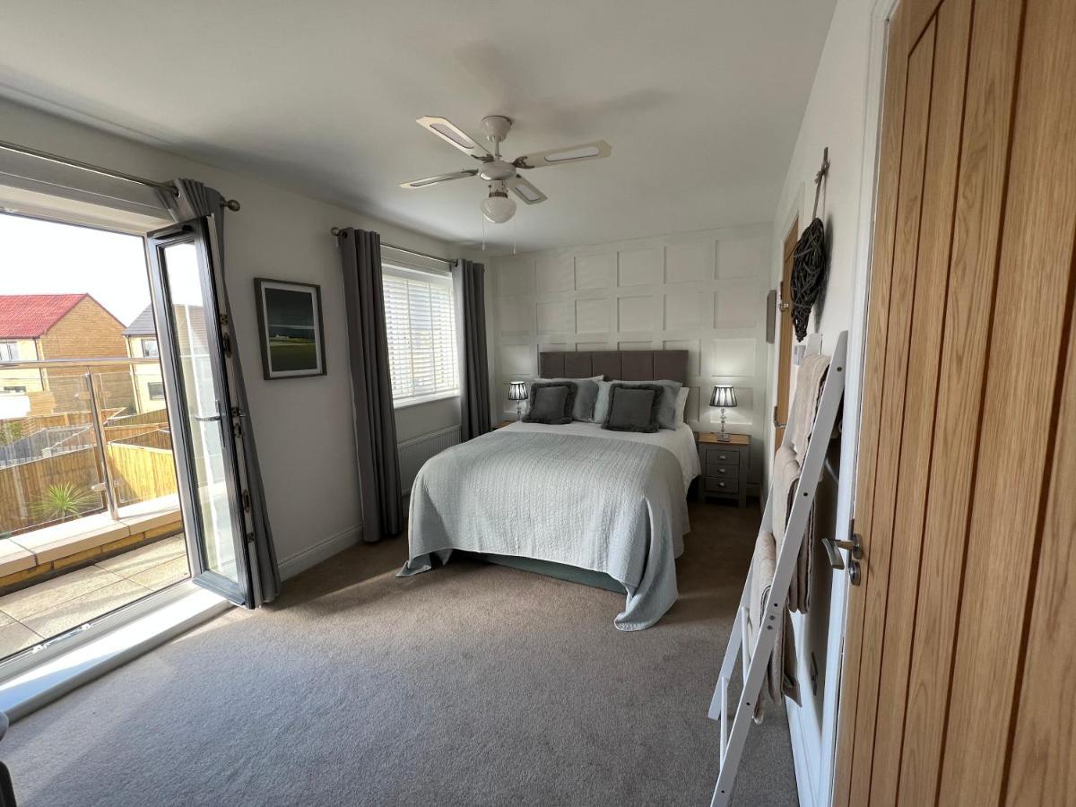 Dairy Cottage Уитби Екстериор снимка